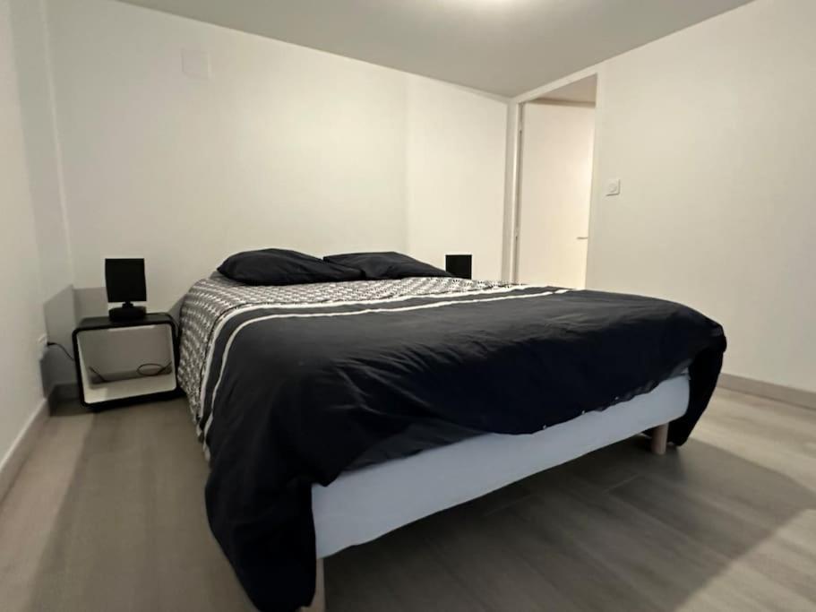 Апартаменты Le 58 - Loft Robespierre Реймс Экстерьер фото